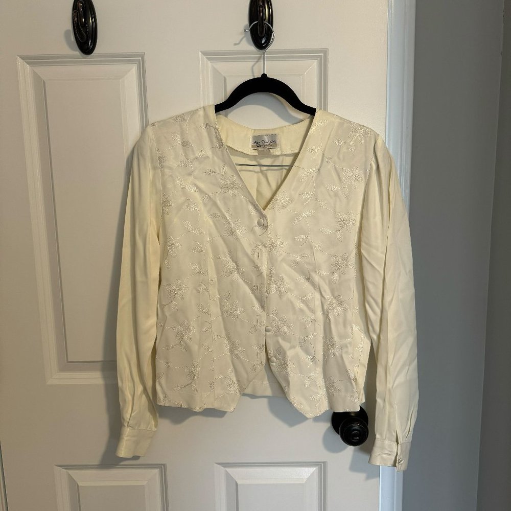 Vintage New York City Design Co Cream Embroidered Blouse - Size 6‎